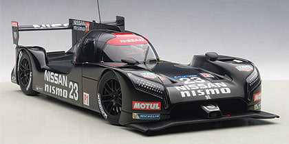 NISSAN GT-R TEST CAR LE MANS 2015 LIMITED 1500 PCS 1:18