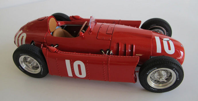 LANCIA D50 E.CASTELLOTTI 1955 N.10 2nd PAU GRAND PRIX 1:18