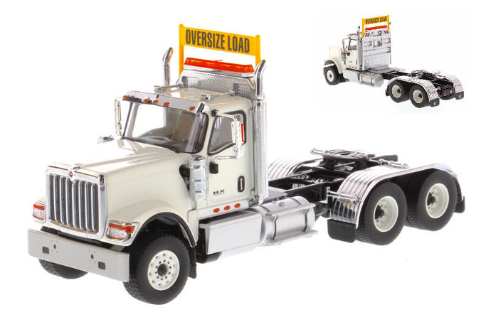 HX520 TANDEM TRACTOR WHITE 1:50