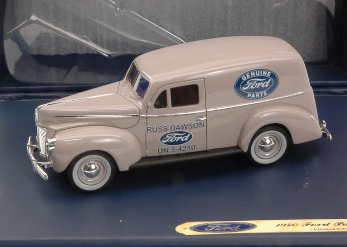 FORD PANEL VAN FORD GENUINE PARTS 1935 1:43