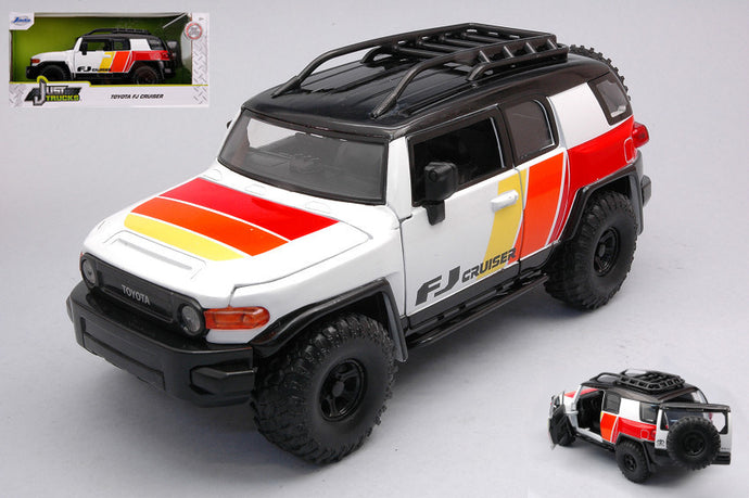 TOYOTA FJ CRUISER 2007 WHITE/RED/YELLOW 1:24