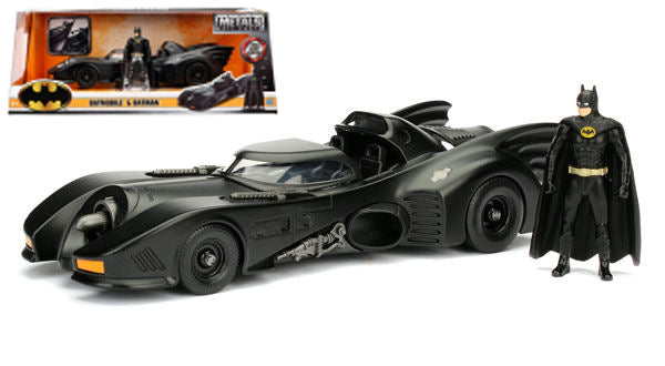 BATMOBILE 1989 WITH BATMAN FIGURE 1:24