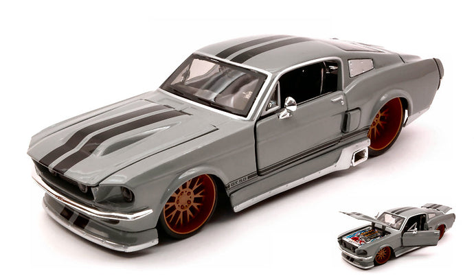 Ford Mustang GT light grey with black stripes 1967 1:24