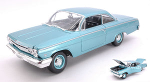 CHEVROLET BEL AIR COUPE 2-DOOR 1962 LIGHT BLUE MET 1:18