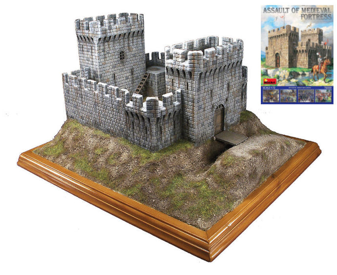 ASSAULT OF MEDIEVAL FORTRESS KIT 1:72