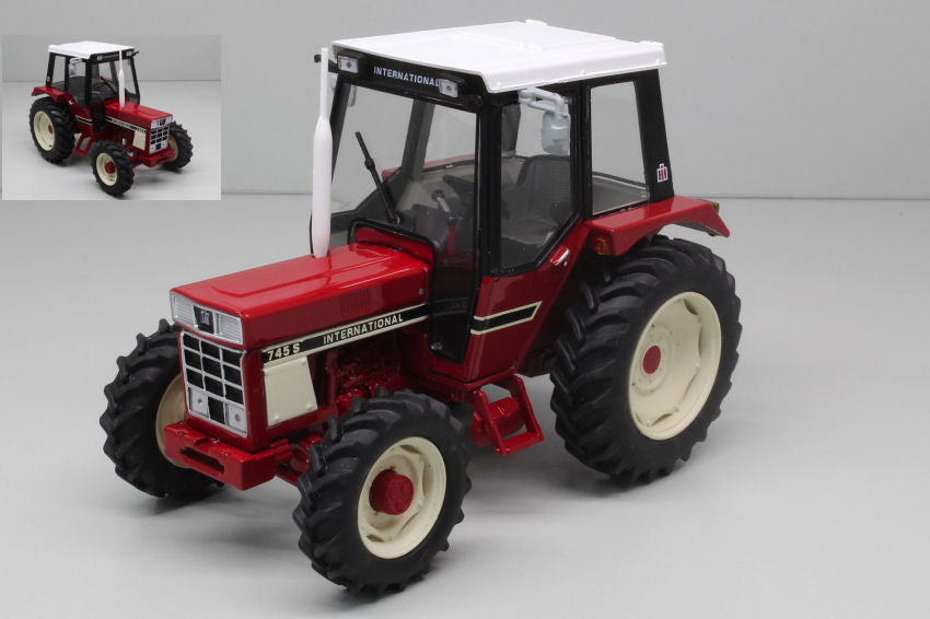 Traktor IH 745S 1:32