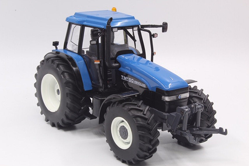 Traktor NEW HOLLAND TM 150 1:32