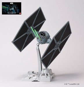TIE FIGHTER BANDAI STAR WARS KIT 1:72