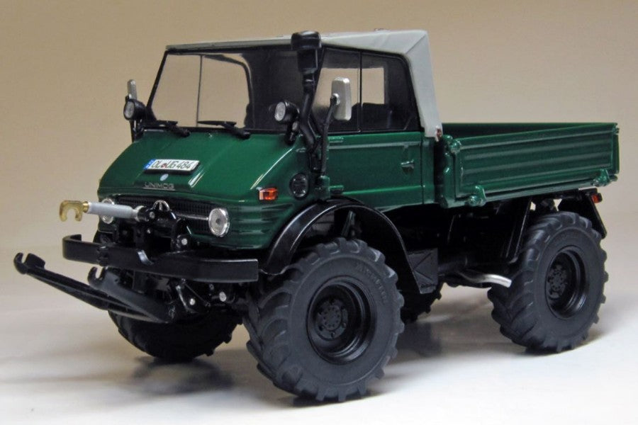 UNIMOG 406 (U84) 1971-1989 WITH SOFT TOP 1:32