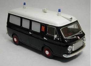 FIAT 238 AMBULANZA FALK DENMARK 1:43