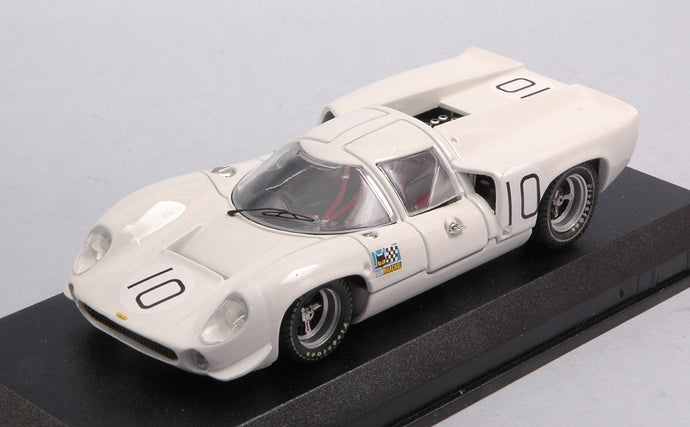 LOLA T70 COUPE'  N.10 WINNER NORISRING 200 MILES 1967 F.GARDNER 1:43