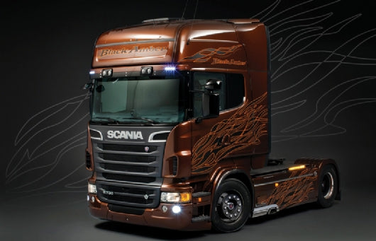 SCANIA R730 TRACTOR TRUCK BLACK AMBER 2-ASSI 2011 / 1:24