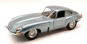 JAGUAR E COUPE' 1961 SILVERBLUE 1:18