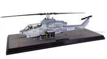 Indlæs billede til gallerivisning Bell AH-1W &quot;Whiskey Cobra&quot; attack helicopter Marine Light Attack Helicopter, Squadron 167 camouflage 1:48