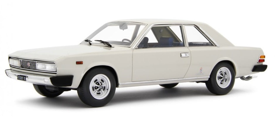 FIAT 130 COUPE 1971 IVORY 1:18