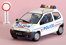 Indlæs billede til gallerivisning RENAULT TWINGO POLICE 1995 WHITE 1:18