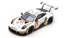 Indlæs billede til gallerivisning Porsche 911 RSR-19 #46 OLSEN/BUCHARDT/FOLEY 24H LE MANS 2021 hvid/guld/sort 1:43
