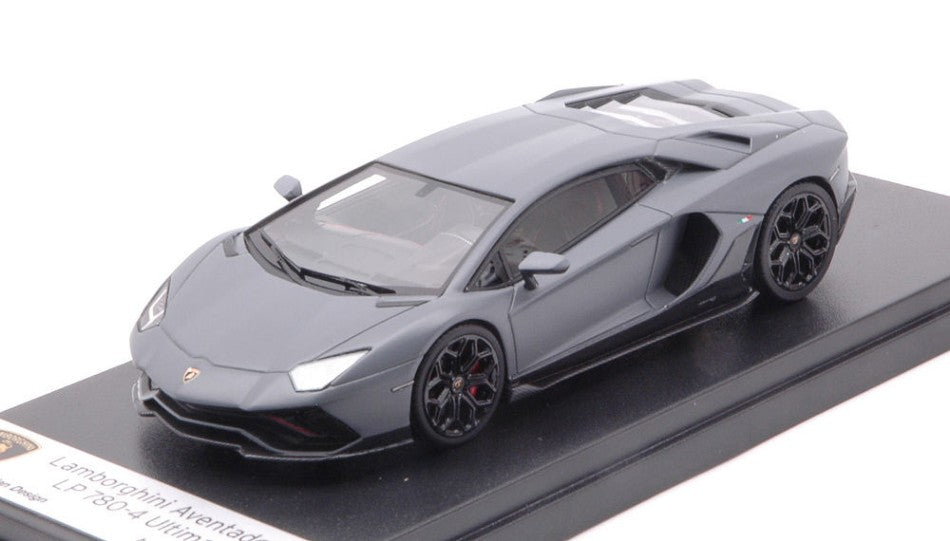 LAMBORGHINI AVENTADOR ULTIMAE GRIGIO ACHESO 1:43