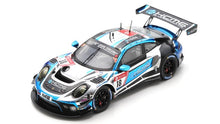 Indlæs billede til gallerivisning Porsche 911 GT3 R #18 IMPERATORI/BURDON/LIBERATI/HOLZER 24H NURBURGRING 2021 sort/hvid/blå 1:43