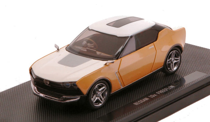 NISSAN IDx FREEFLOW BEIGE/WHITE 1:43