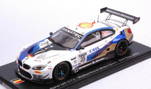 Indlæs billede til gallerivisning BMW M6 GT3 #35 GLOCK/TOMCZYK/NEUBAUER 24H SPA 2021 hvid/blå/guld 1:43
