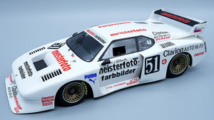 BMW M1 TURBO (TEAM SCHNITZ.) DRM N.51 WINN.SALZBURGR.1981 H.J.STUCK 1:18
