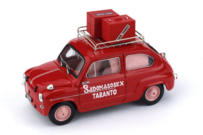 FIAT 600D SADOMASOSEX TARANTO 1960 - LA MAZURKA DEL BARONE DELLA SANTA E DEL FICO FIORONE 1975 RED 1:43