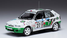 Indlæs billede til gallerivisning Skoda FELICIA KIT CAR #27 TRINER/STANC RALLY SCHWEDEN 1995 hvid/grøn 1:43