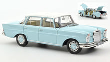 Indlæs billede til gallerivisning MERCEDES BENZ 220SE (W111) 1965 LIGHT BLUE 1:18