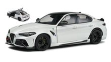 Indlæs billede til gallerivisning Alfa Romeo GIULIA GTA BLANCO TROFEO 2022 hvid/sort 1:18