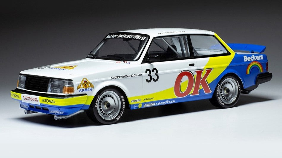 VOLVO 240 TURBO TEAM BECKERS N 33 ZOLDER ETCC 1985 P.G.ANDERSSON - G.PETERSSON - M.LINDEN WHITE YELLOW BLUE 1:18
