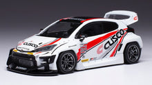 Indlæs billede til gallerivisning Toyota YARIS / PANDEM &#39;CUSCO&#39; hvid/rød/sort 1:43