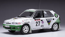 Indlæs billede til gallerivisning SKODA FELICIA N 27 RALLY RAC LOMBARD 1995 P.SIBERA - P.GROSS WHITE GREEN 1:18