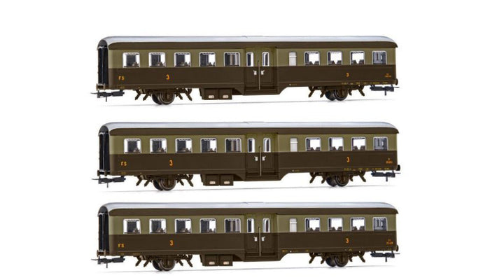 FS 3-UNIT PACK CORBELLINI 1947 COACHES 2-AXLE CASTANO ISAB.EP.V-VI 1:87