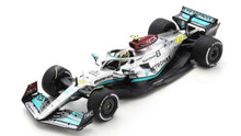 Indlæs billede til gallerivisning MERCEDES-AMG PETRONAS FORMULA ONE TEAM F1 W13 E PERFORMANCE #44 L. HAMILTON 300TH GP FRENCH GP 2022 sølv/turkis 1:18