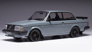 VOLVO 240 TURBO CUSTOM 1986 GREY 1:18
