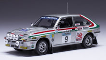 Indlæs billede til gallerivisning Vauxhall CHEVETTE 2300 HSR #9 ARIKKALA/VIRTANEN RAC RALLY 1980 sølv/grøn/rød 1:43