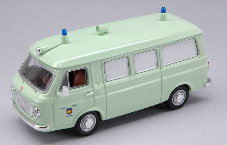 FIAT 238 AMBULANZA CROCE GIALLA ANCONA 1970 LIGHT GREEN 1:43