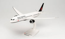 Indlæs billede til gallerivisning Boeing 787-9 D. Air Canada hvid/mørk blå 1:200
