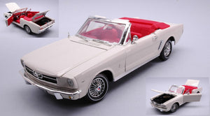FORD USA MUSTANG CABRIOLET OPEN 1964 - JAMES BOND 007 - GOLDFINGER - MISSIONE GOLDFINGER WHITE 1:18