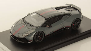 Lamborghini HURACAN TECNICA - 60th ANNIVERSARY grå/sort/rød 1:43