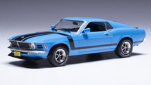 Indlæs billede til gallerivisning FORD MUSTANG BOSS 302 1970 BLUE 1:43 fra Ixo Model