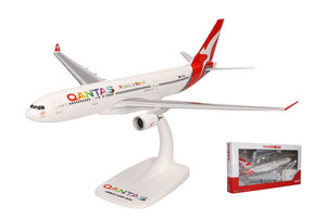 AIRBUS A330-200 Qantas Pride is in the Air, Whitsundays hvid/rød 1:200