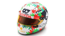 Indlæs billede til gallerivisning ARAI HELMET F1 CASCO HELMET ALPHA TAURI AT04 TEAM ALPHA TAURI N 22 MONZA ITALY GP 2023 YUKI TSUNODA WHITE GREEN RED 1:5