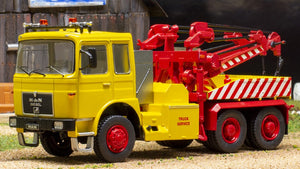 MAN F8 26.281 TRACTOR TRUCK 3-ASSI 1982 - CARRO ATTREZZI - WRECKER ROAD SERVICE YELLOW RED 1:43