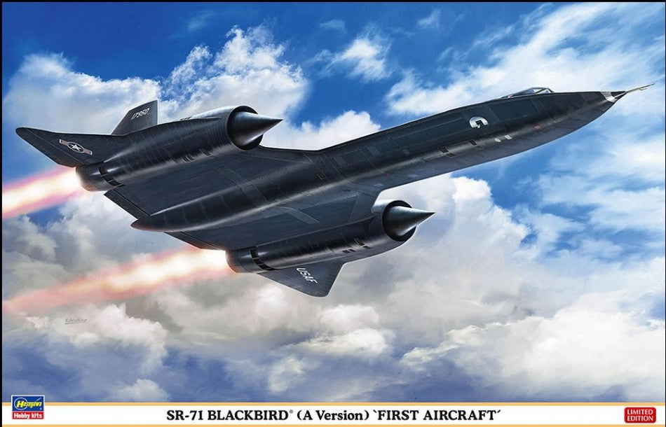 LOCKHEED MARTIN SR-71 BLACKBIRD A VERSION FIRST AIRCRAFT AIRPLANE 1968 / 1:72