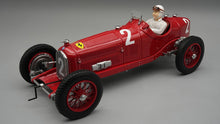 Indlæs billede til gallerivisning Alfa Romeo P3 TIPO B #2 RUDOLF CARACCIOLA WINNER GERMAN GP 1932 + FIGUUR rød 1:18