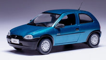 Indlæs billede til gallerivisning OPEL CORSA B SWING 1995 MET.DARK AQUAMARINE 1:43 fra Ixo Model