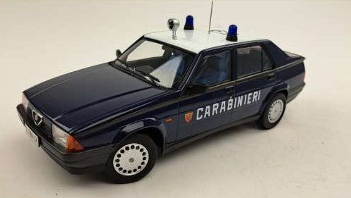 ALFA ROMEO 75 CARABINIERI 1:18