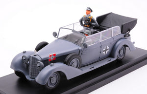 MERCEDES BENZ 770K WEHRMACHT - CON UFFICIALE E SOLDATO - HIERARCHY AND SOLDIER FIGURES INCLUDED 1941 BLACK 1:43